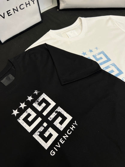 Schwarz-weißes Givenchy-T-Shirt
