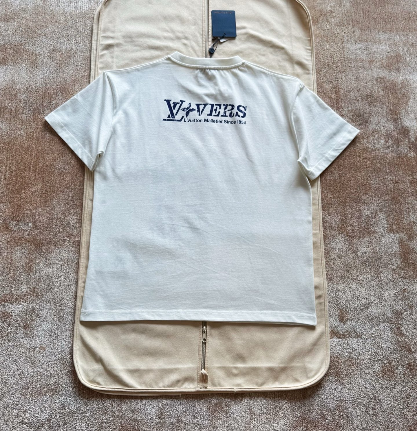 Tee-shirt lv  graphique ornementé en coton