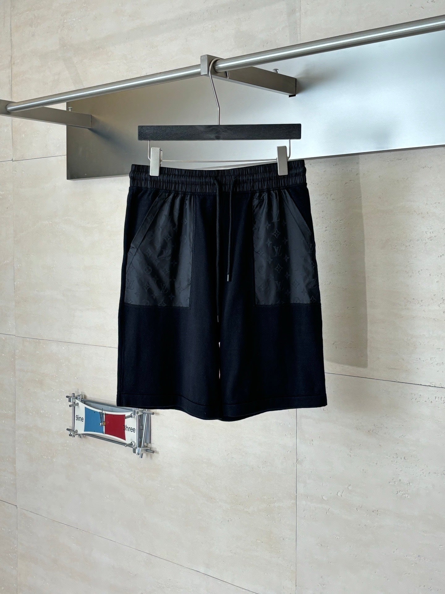 Short lv détail teck 10/10