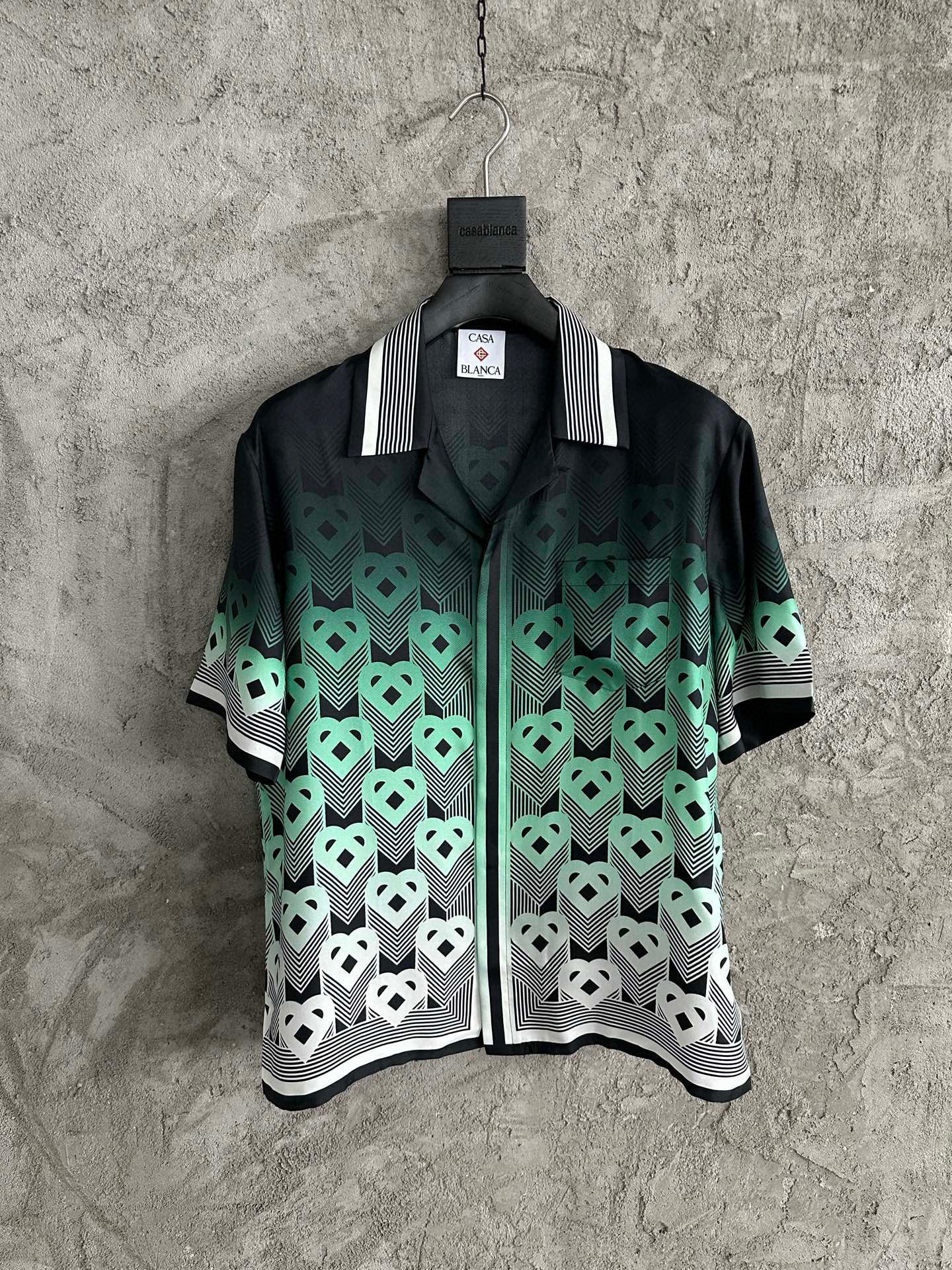 CASAB ENSEMBLE  chemise en soie en dégradé à motif monogrammé