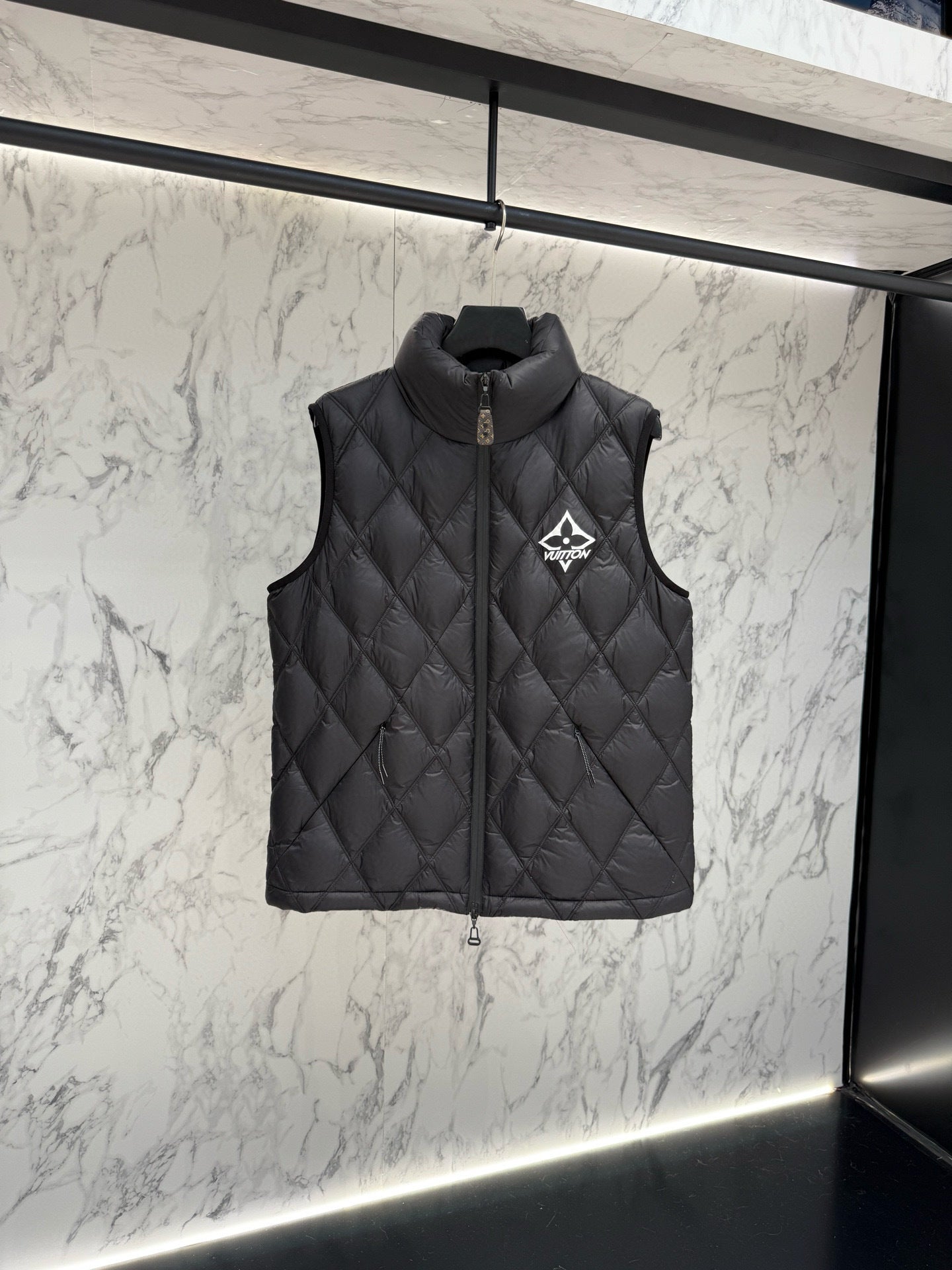 Puffer Lv sans manche