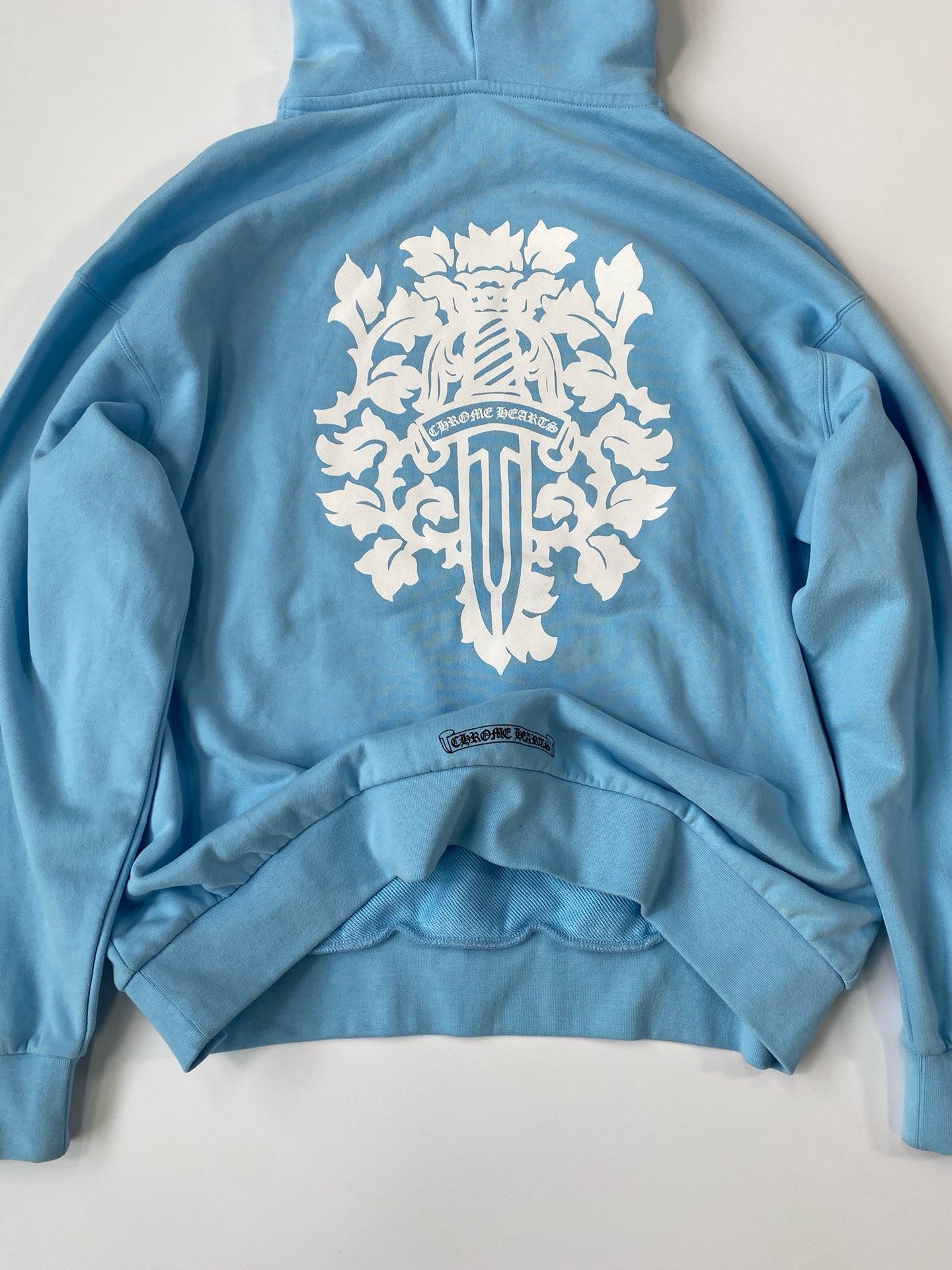 sweat Chrome Hrts blue Sky
