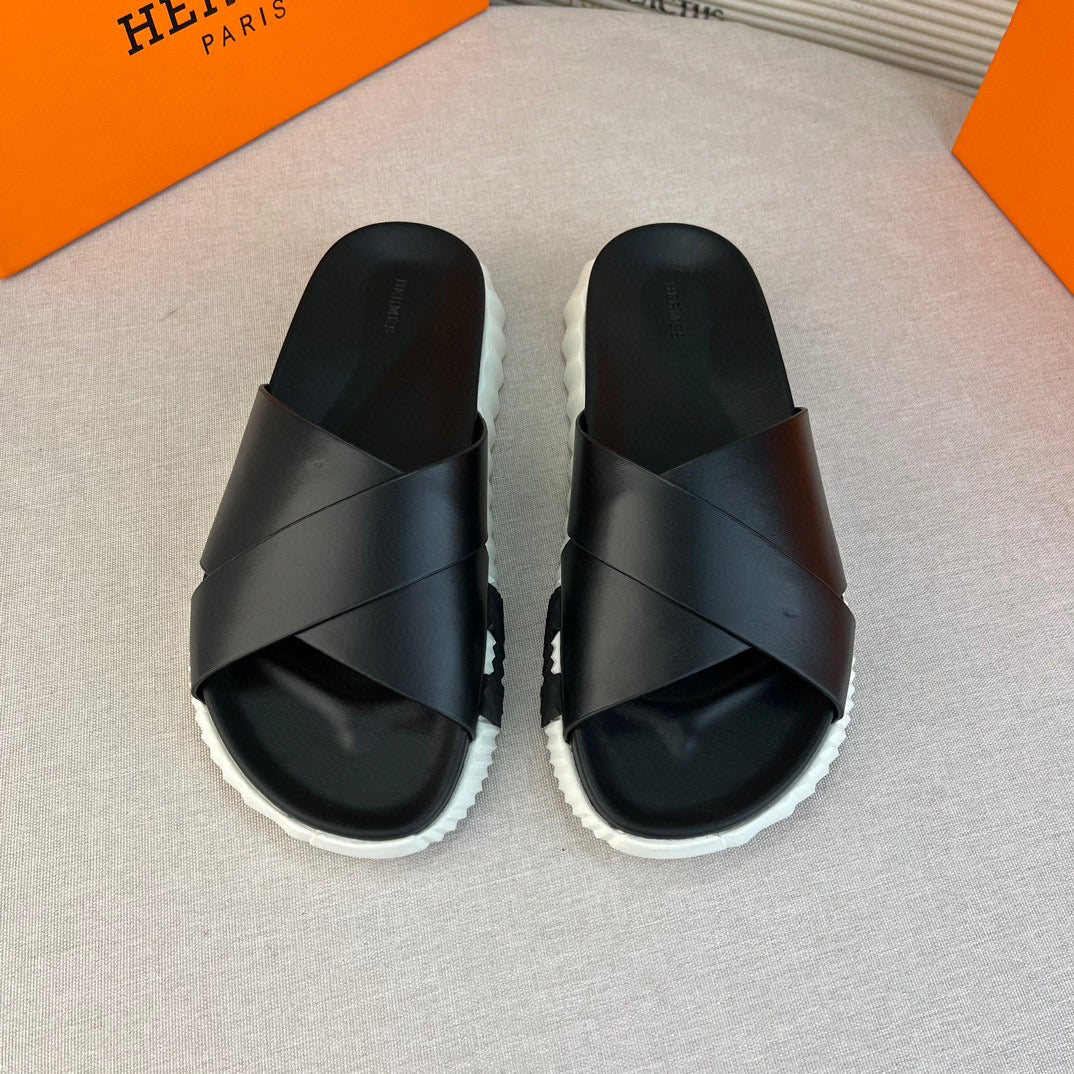 Hrms Infra Sandal In Nappa Leather Noir