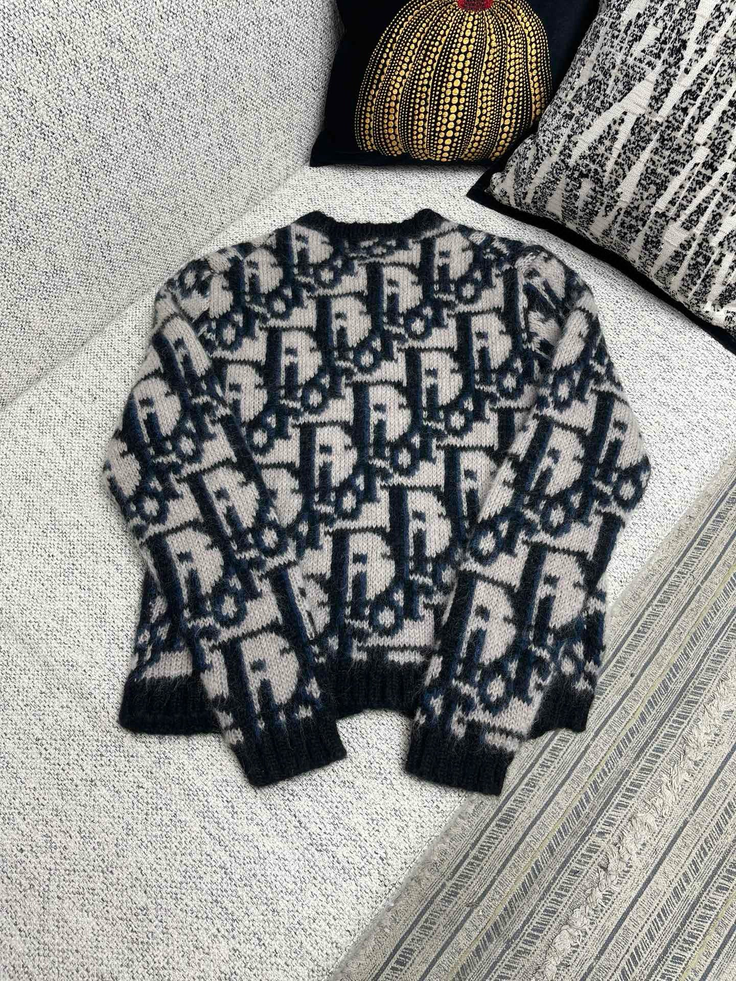 Cardigan CD Oblique Maille de mohair et laine mélangés bleus