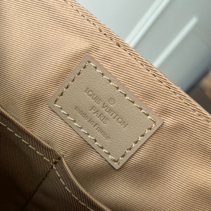 Sac Messenger take off  facture  10/10