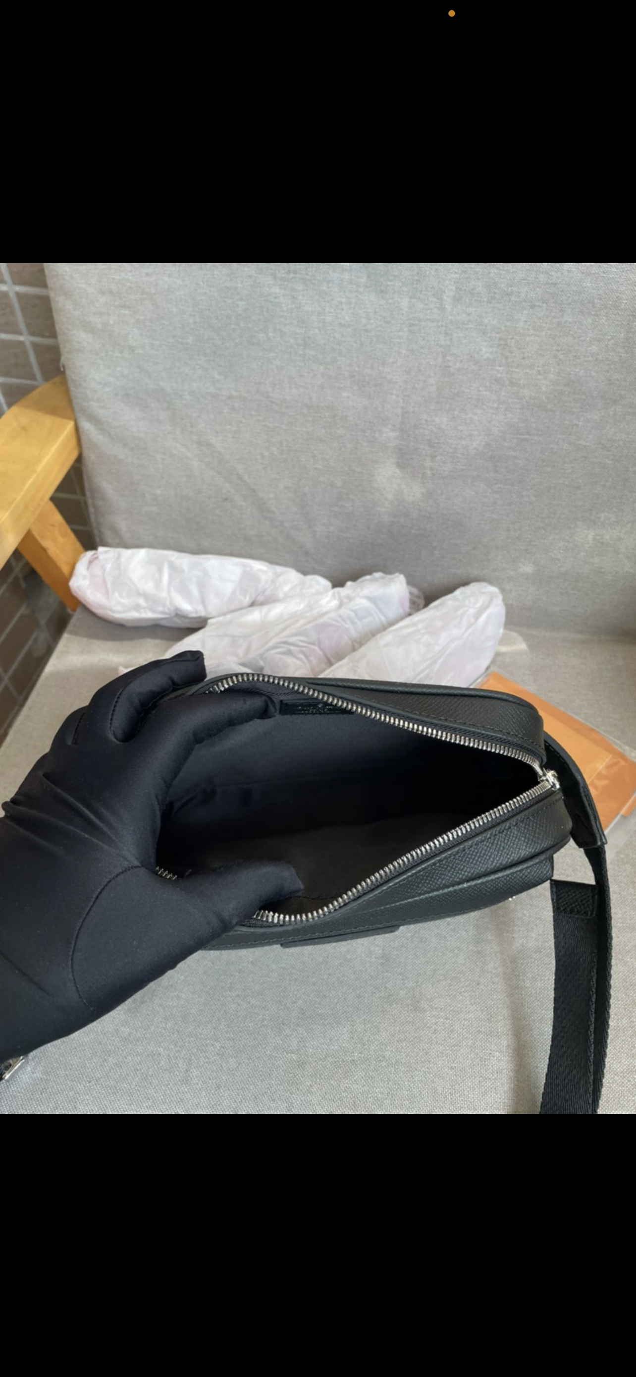 Sac ceinture Lv outdoor  facture  10/10