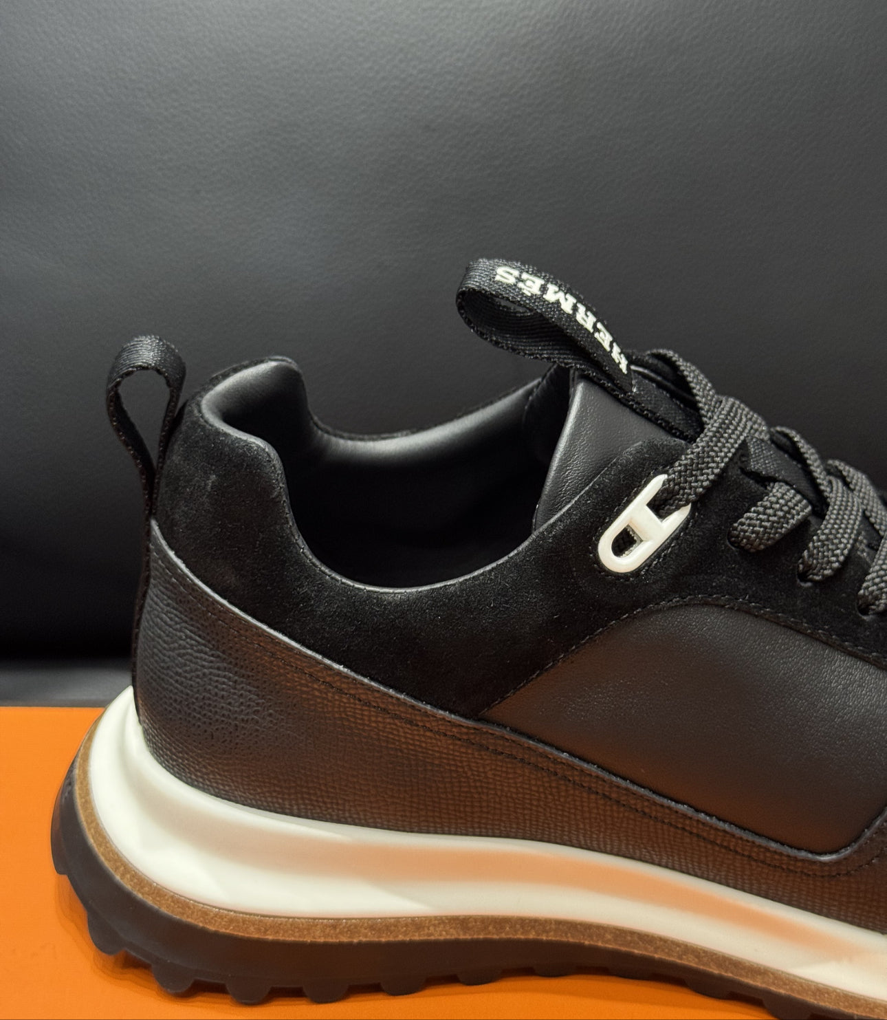 Sneakers Hrms LEADER  packaging complet facture
