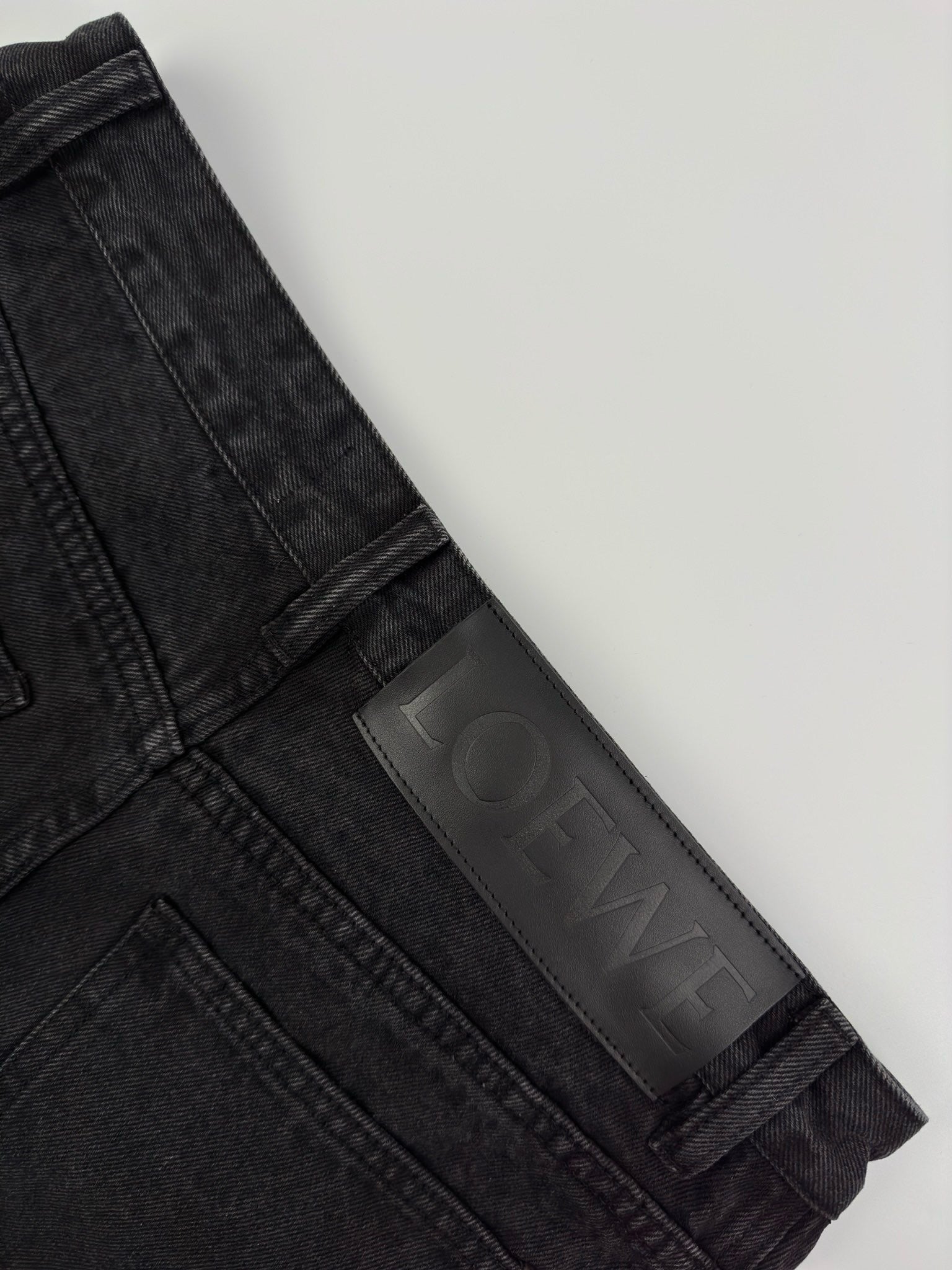 Jean Loewe 10/10 🚚⚡️📦