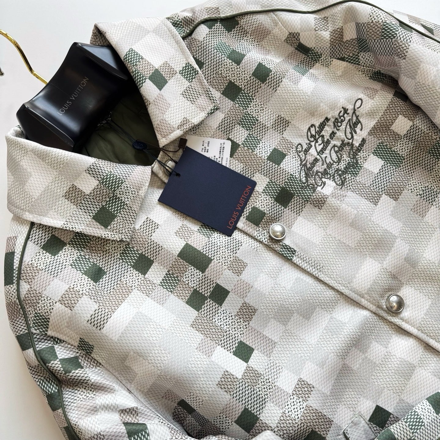 Blouson sportswear graphique lv