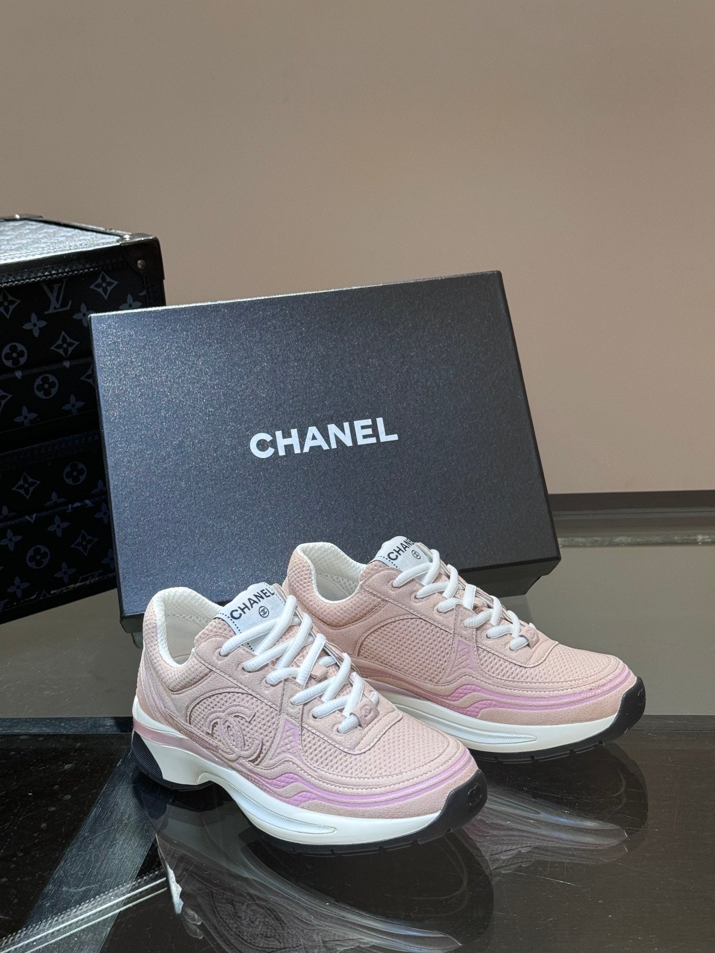 Sneakers Chanl ( EXCLU ) packaging complet facture