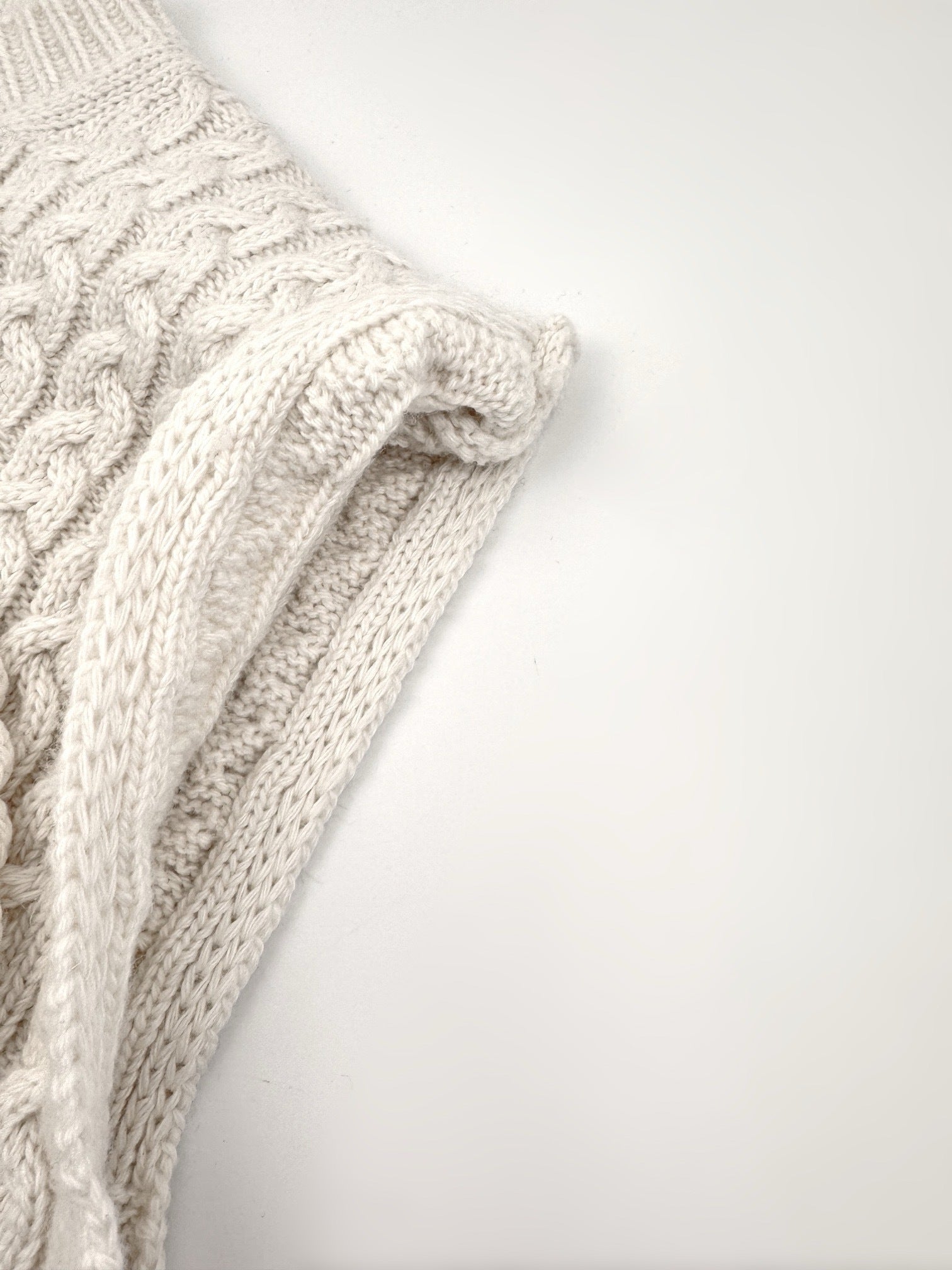 Pull  sans manches en laine LOEW