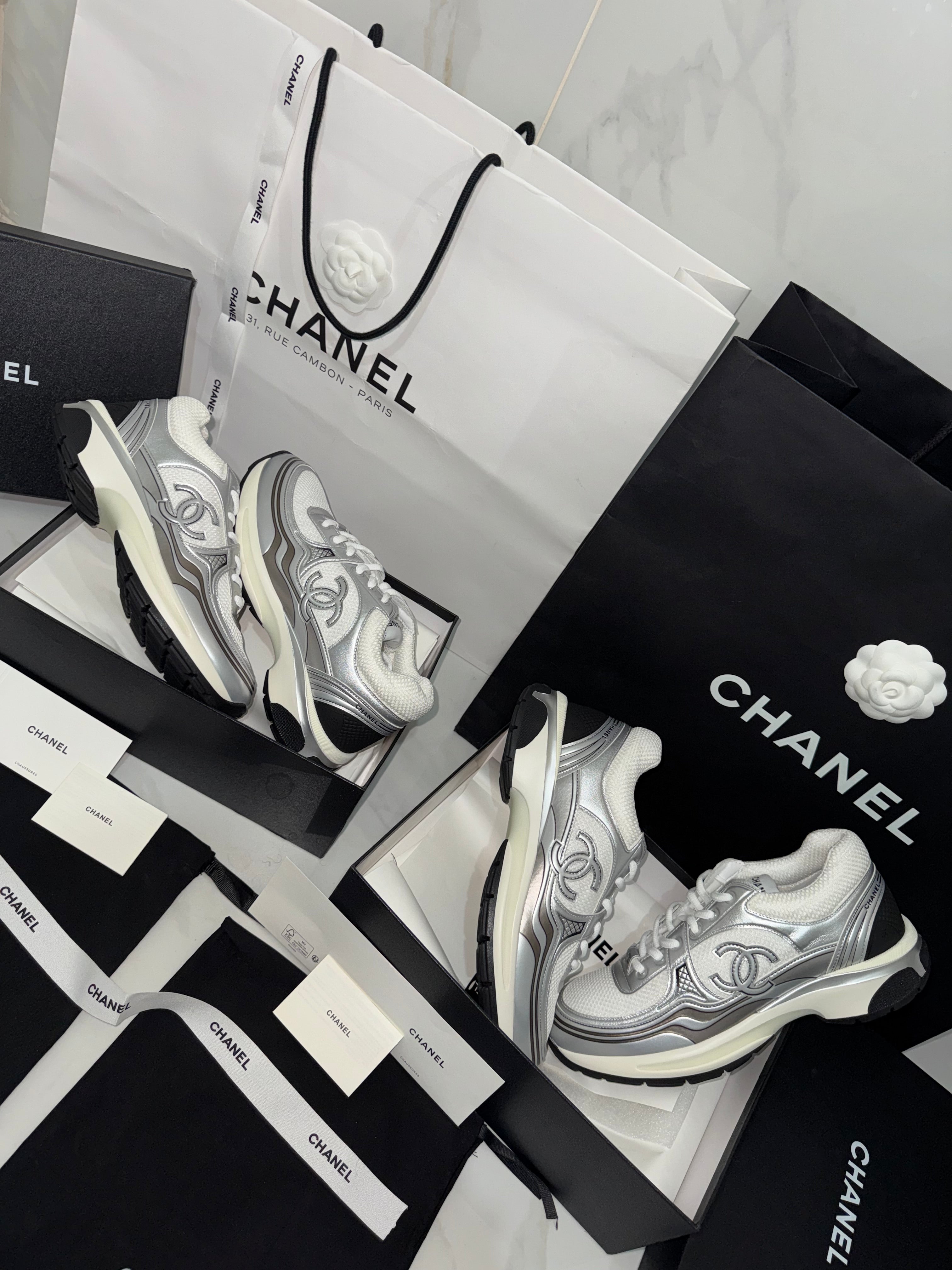 Sneakers chan 10/10 silver V3S