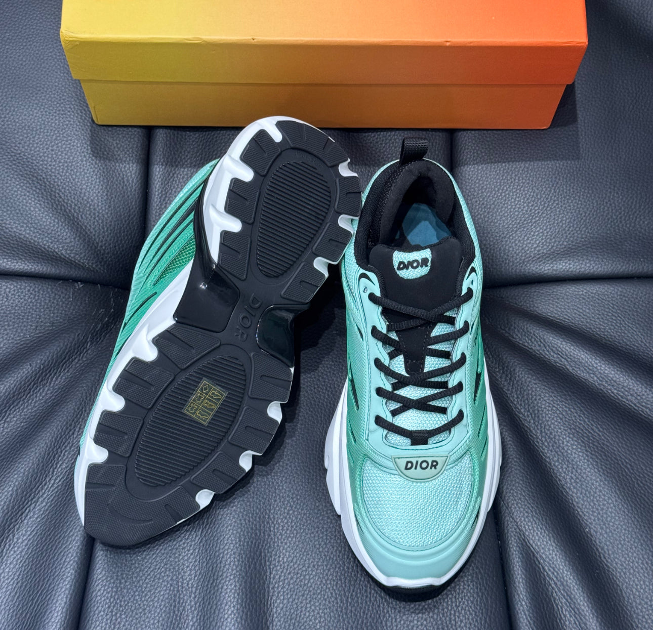 Sneaker B44 Blade CD AND LEWIS HAMILTON – ÉDITION LIMITÉE ET NUMÉROTÉE Maille technique vert gradient et tissu technique vert gradien