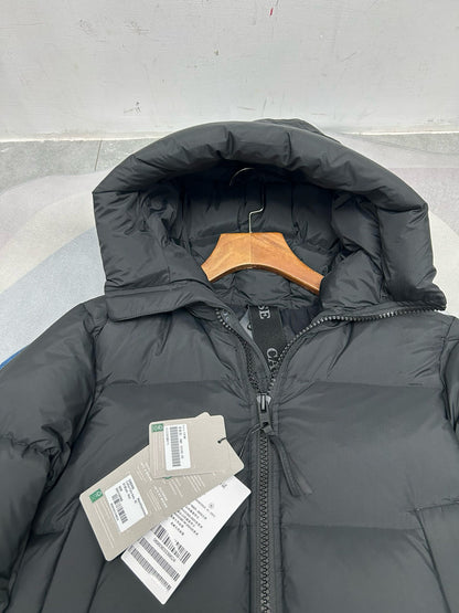 Canada-G Crofton Puffer  Black 10/10