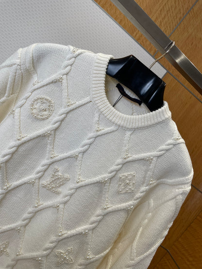 Pull Torsadé ornementé en laine Lv