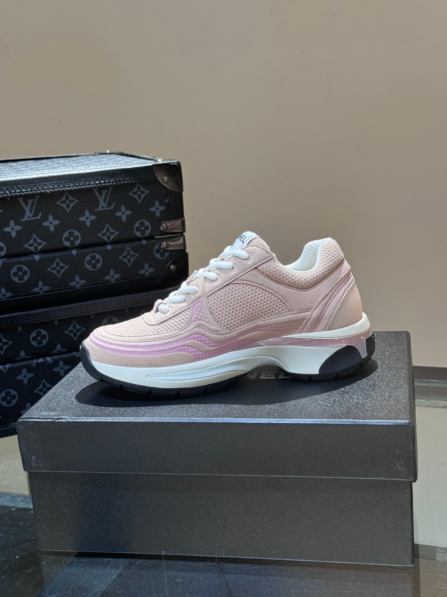 Sneakers Chanl ( EXCLU ) packaging complet facture