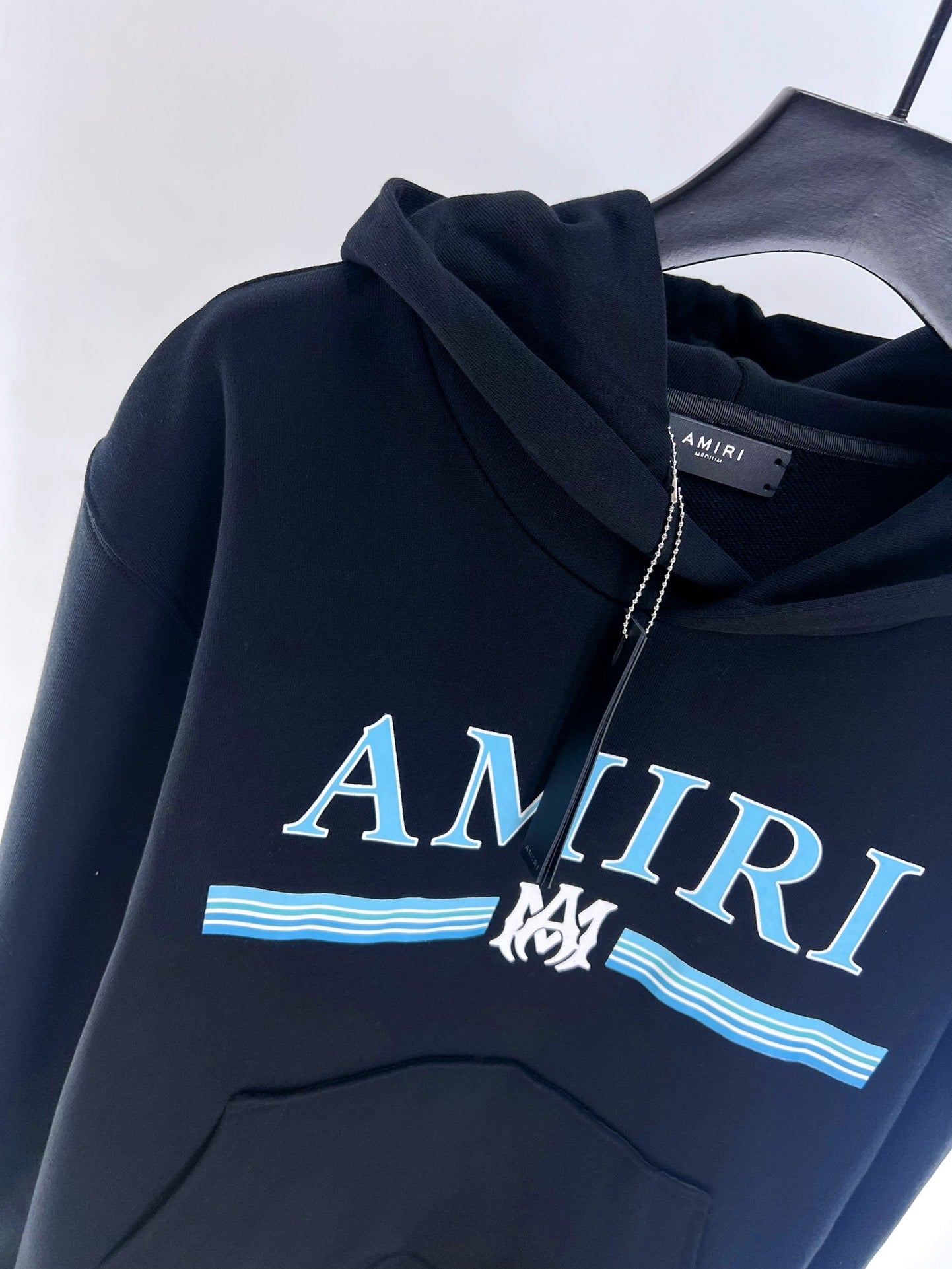 Amr babyblaues Sweatshirt