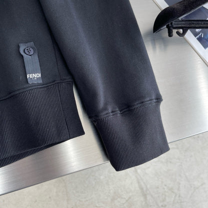 Pull FF noir poche zippée
