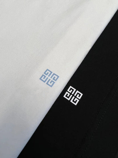 Schwarz-weißes Givenchy-T-Shirt