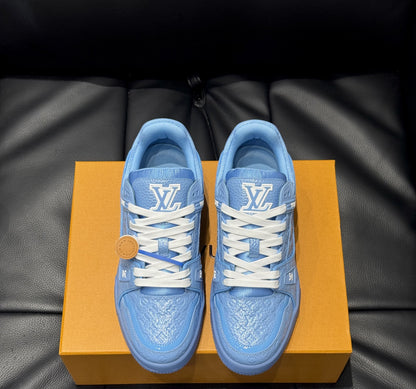 Sneakers Lv trainers bleu 2025 facture