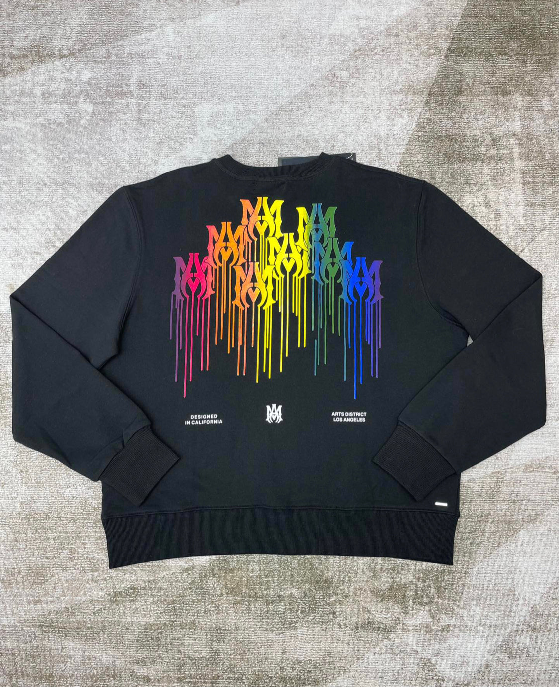 amr sweater