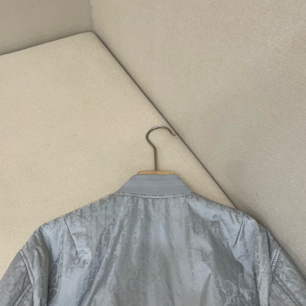 Bomber CD oblique technique grey 2023