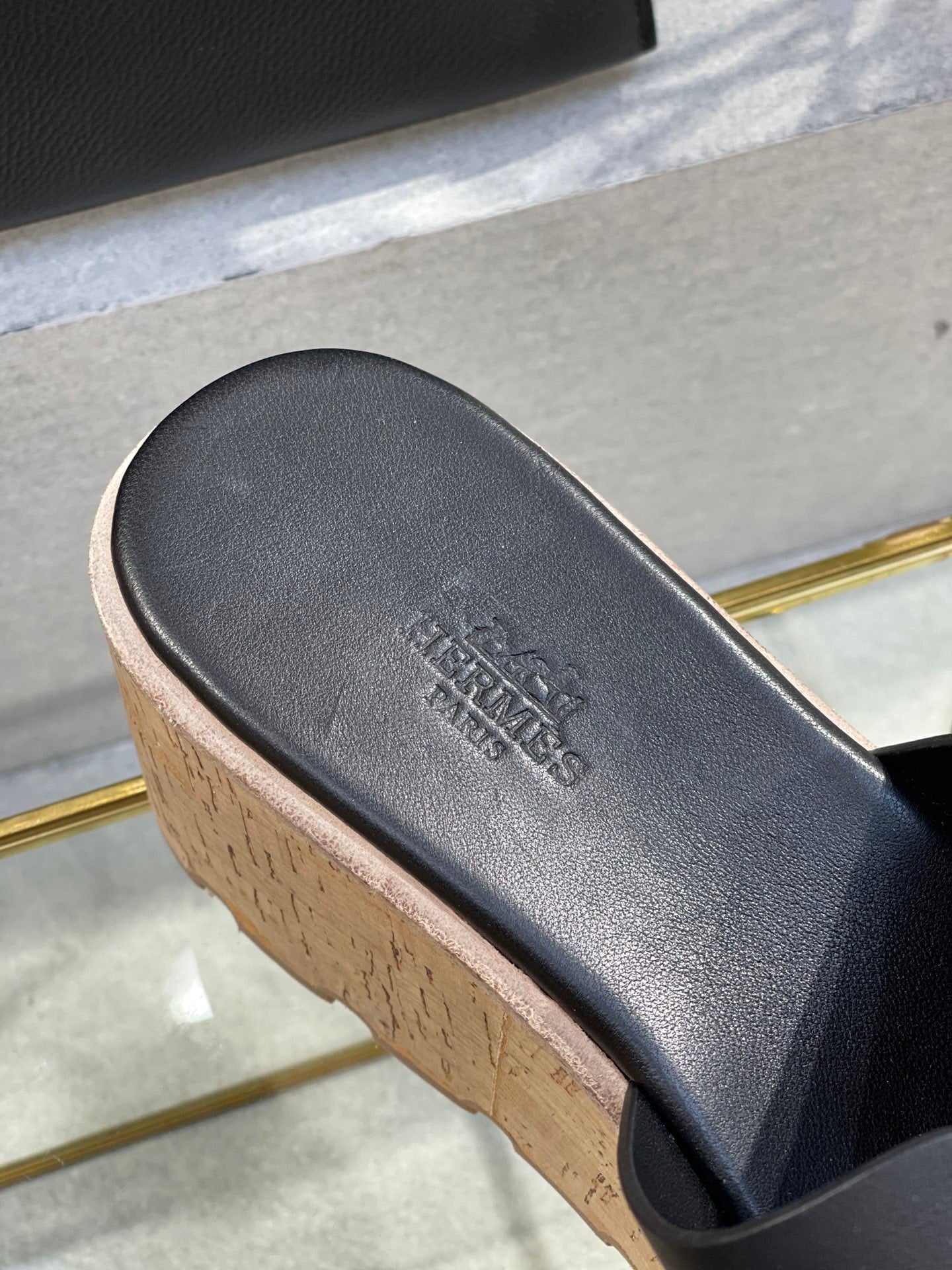 Hrms eze flip flop