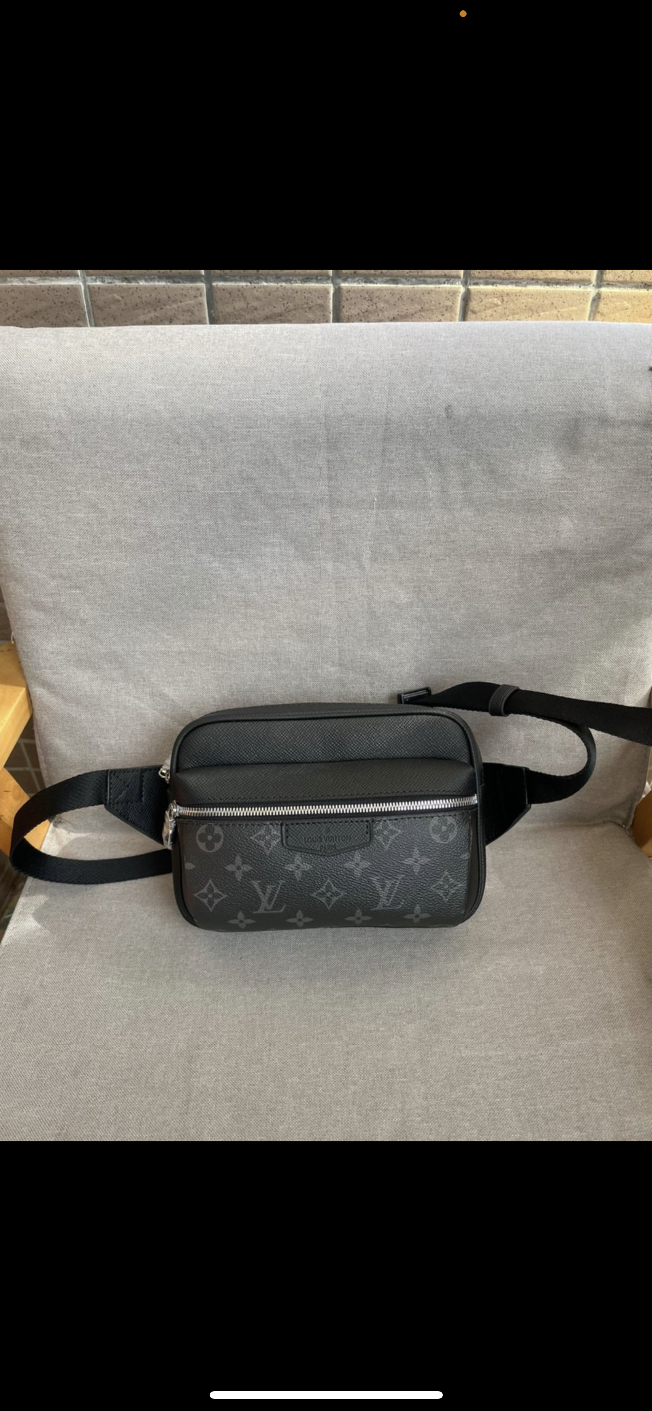 Sac ceinture Lv outdoor  facture  10/10