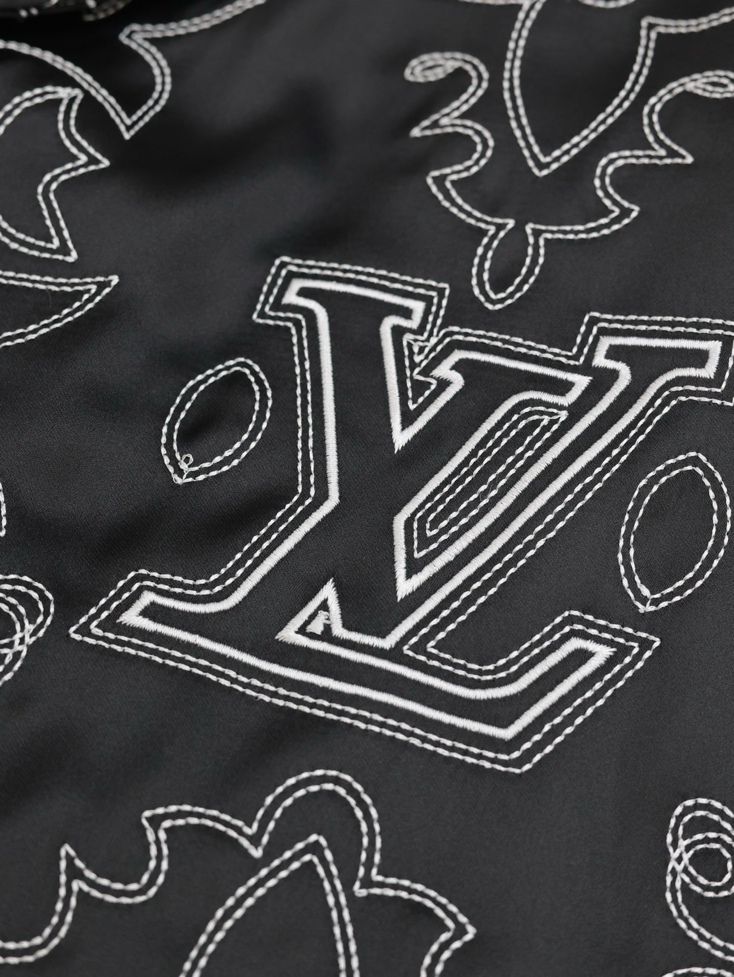 Chemise lv  manches courtes imprimée en soie