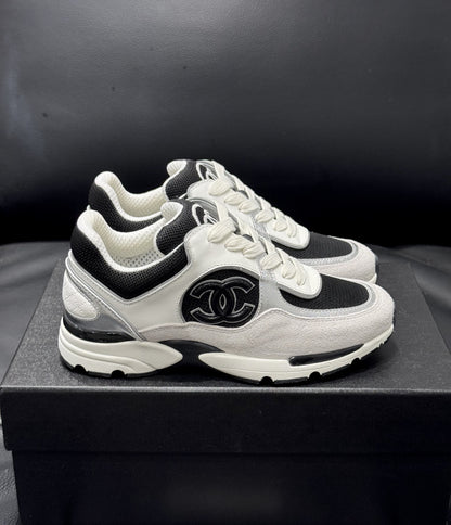 Sneakers Chanl ( EXCLU ) packaging complet facture 10/10