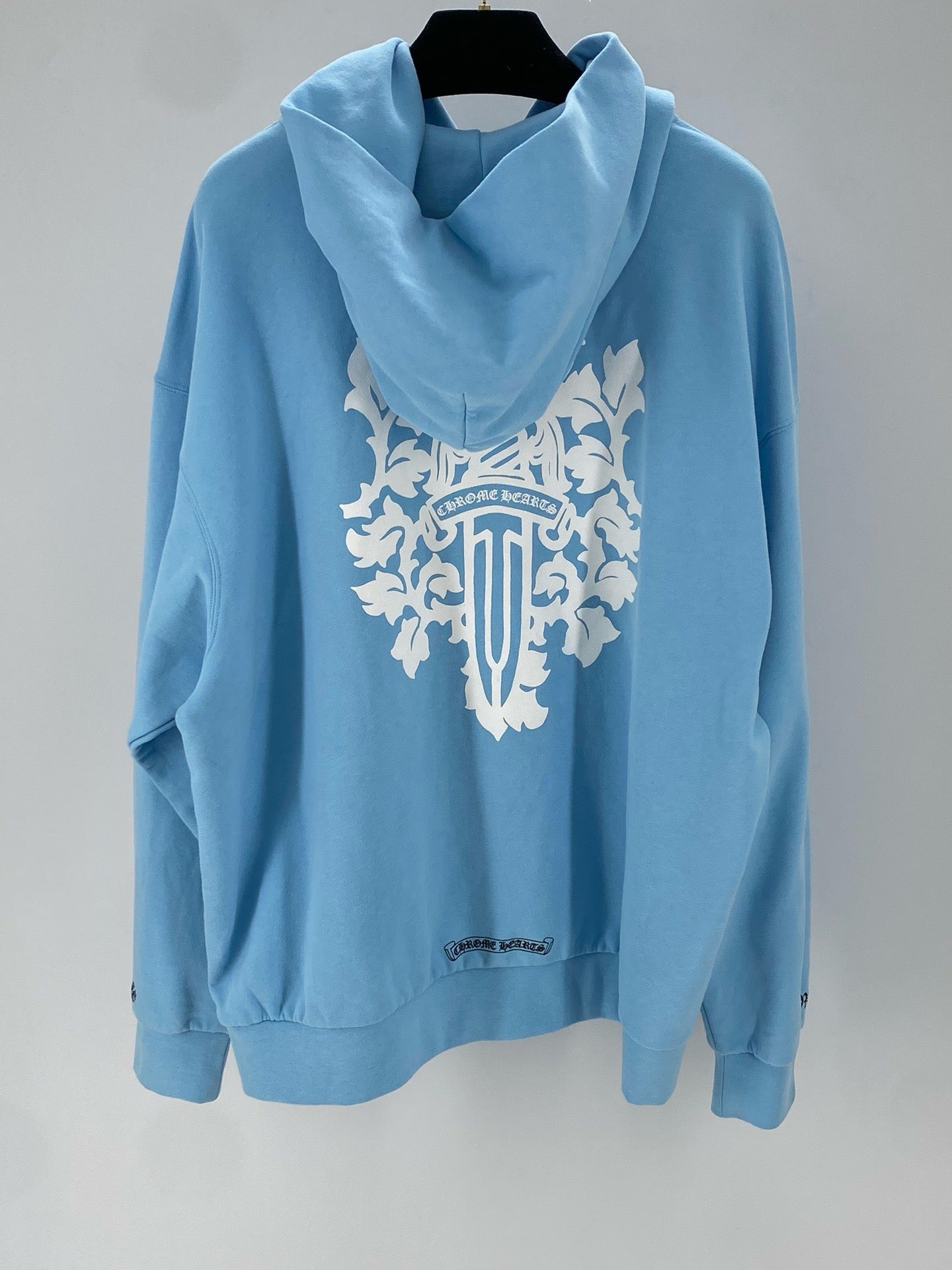 sweat Chrome Hrts blue Sky