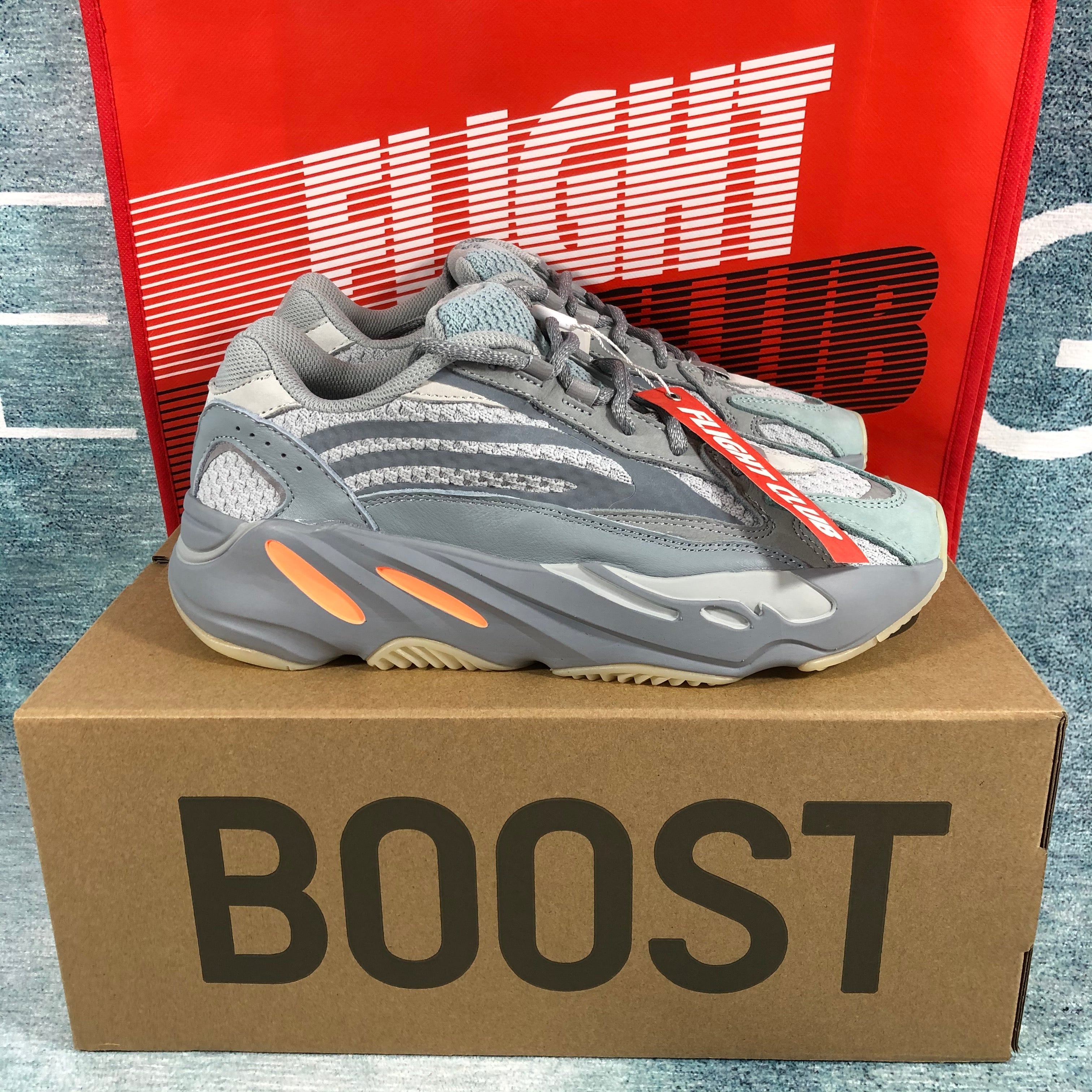 Yz Boost 700 V2 “Inertia” Flight club Authentification ✔️ 1:1