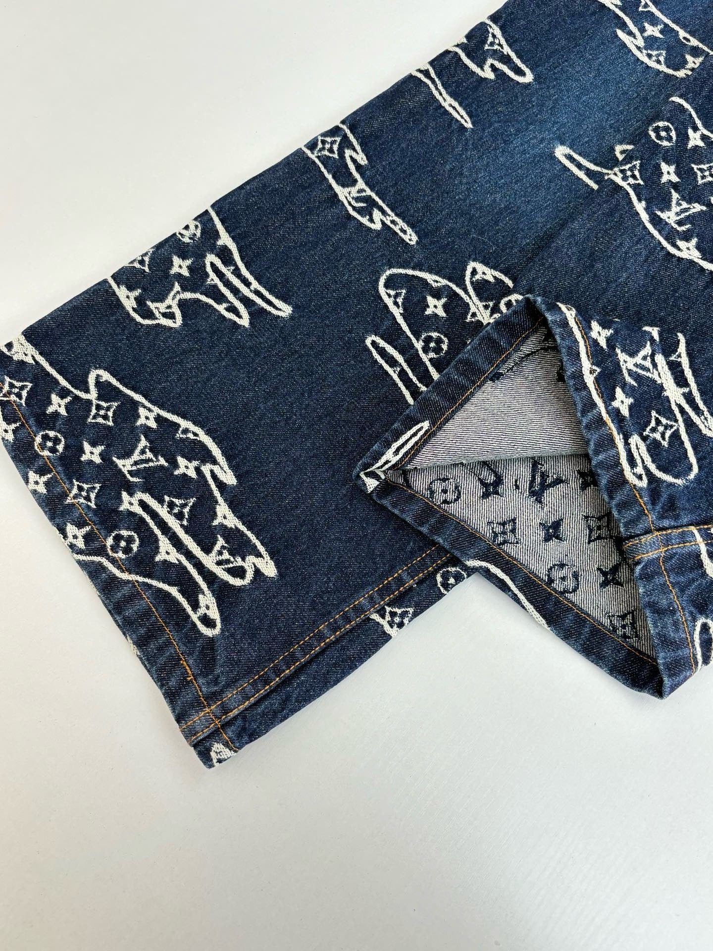 Pantalon droit Monogram en denim lv