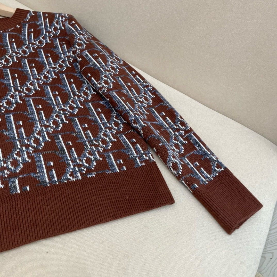 Oblique cd sweater