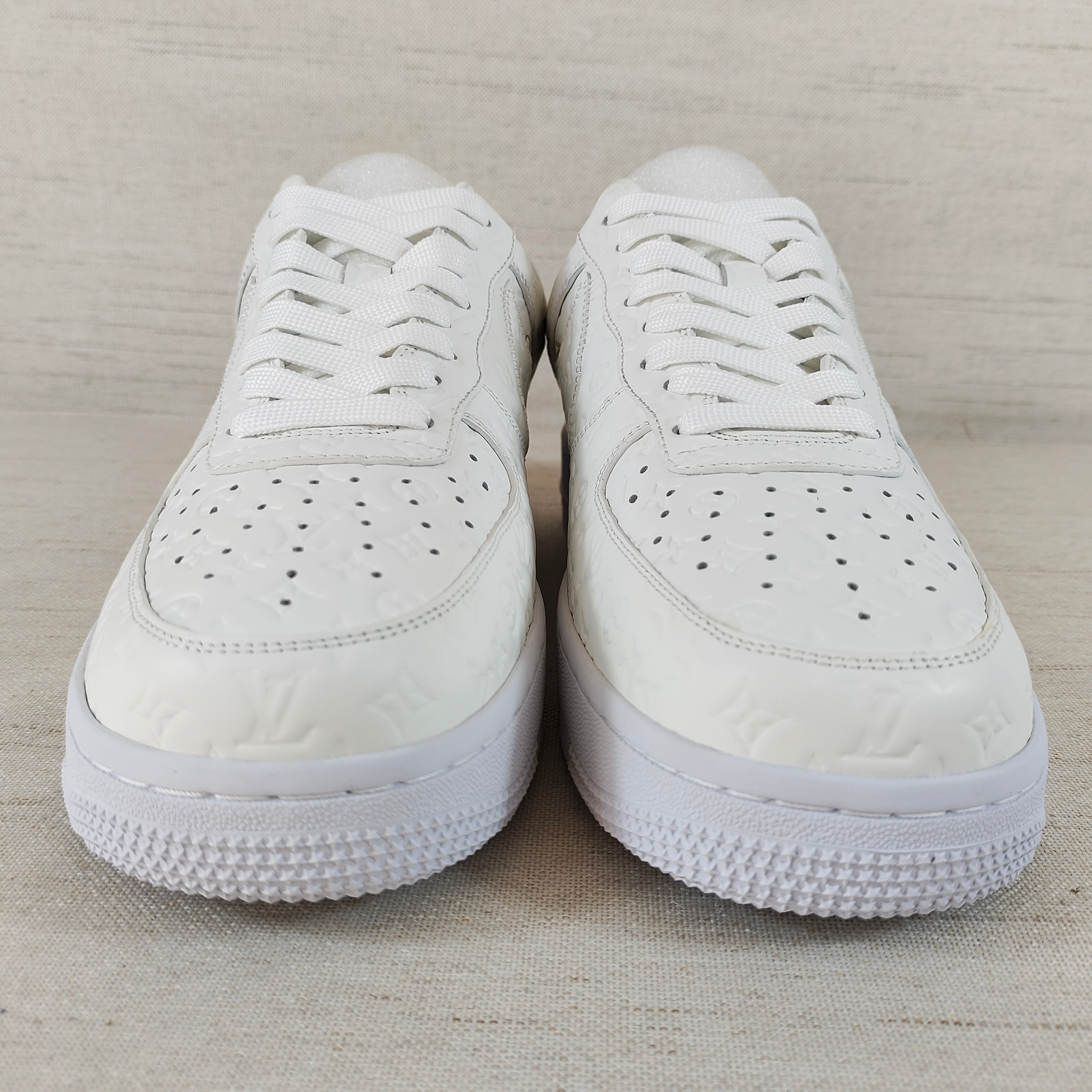 Af1 x Lv Full white Catégorie A