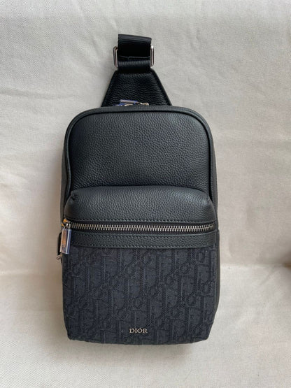 Slingbag Rider 2.0 Toile jacquard CD  Oblique beige et noir et cuir de veau grainé noir  10/10