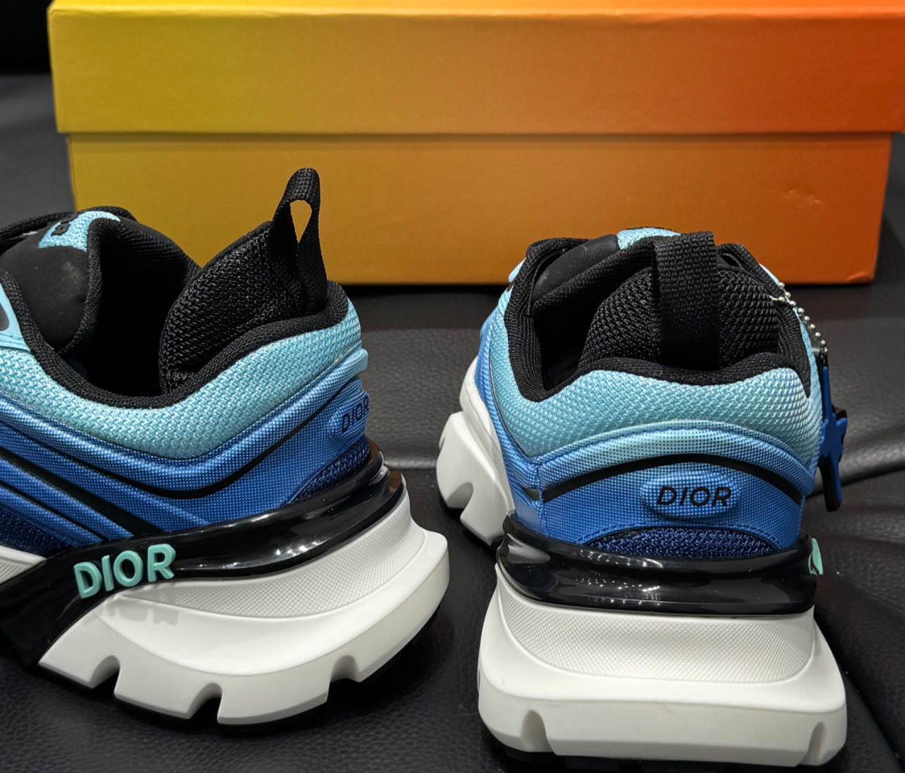 SNEAKERS B44 V3 VERSION BIEN LISSE BLEU FACTURE PACKAGING COMPLET PRE COMMANDE FIN NOVEMBRE