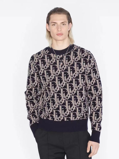 Oblique cd sweater