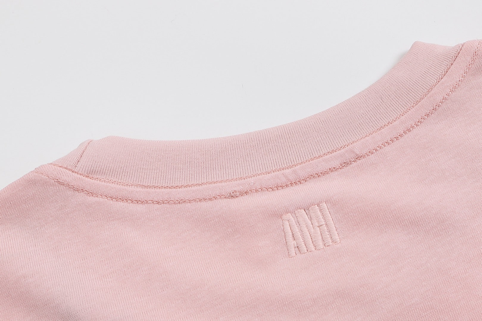 T-shirt rose à logo ami de cœur rose