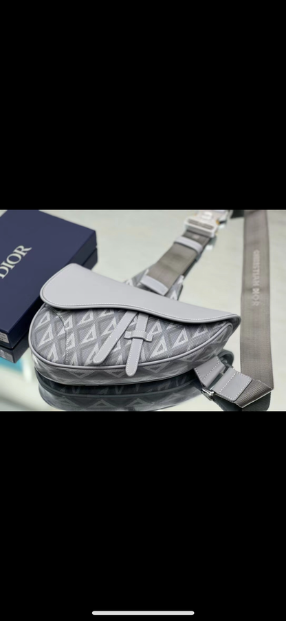 Sac saddle Grey  facture
