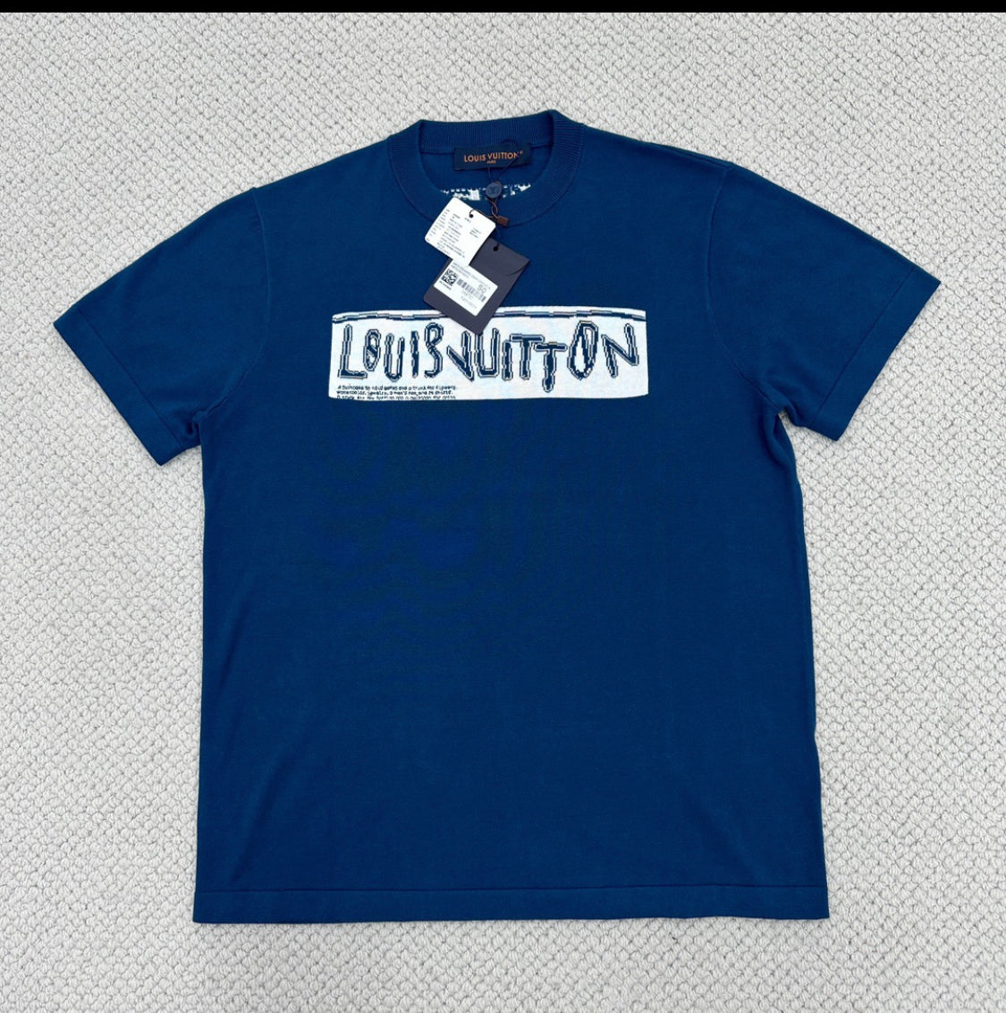 Lv-T-Shirt