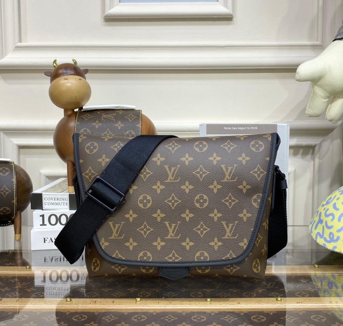 Sac messenger magnétic Lv facture
