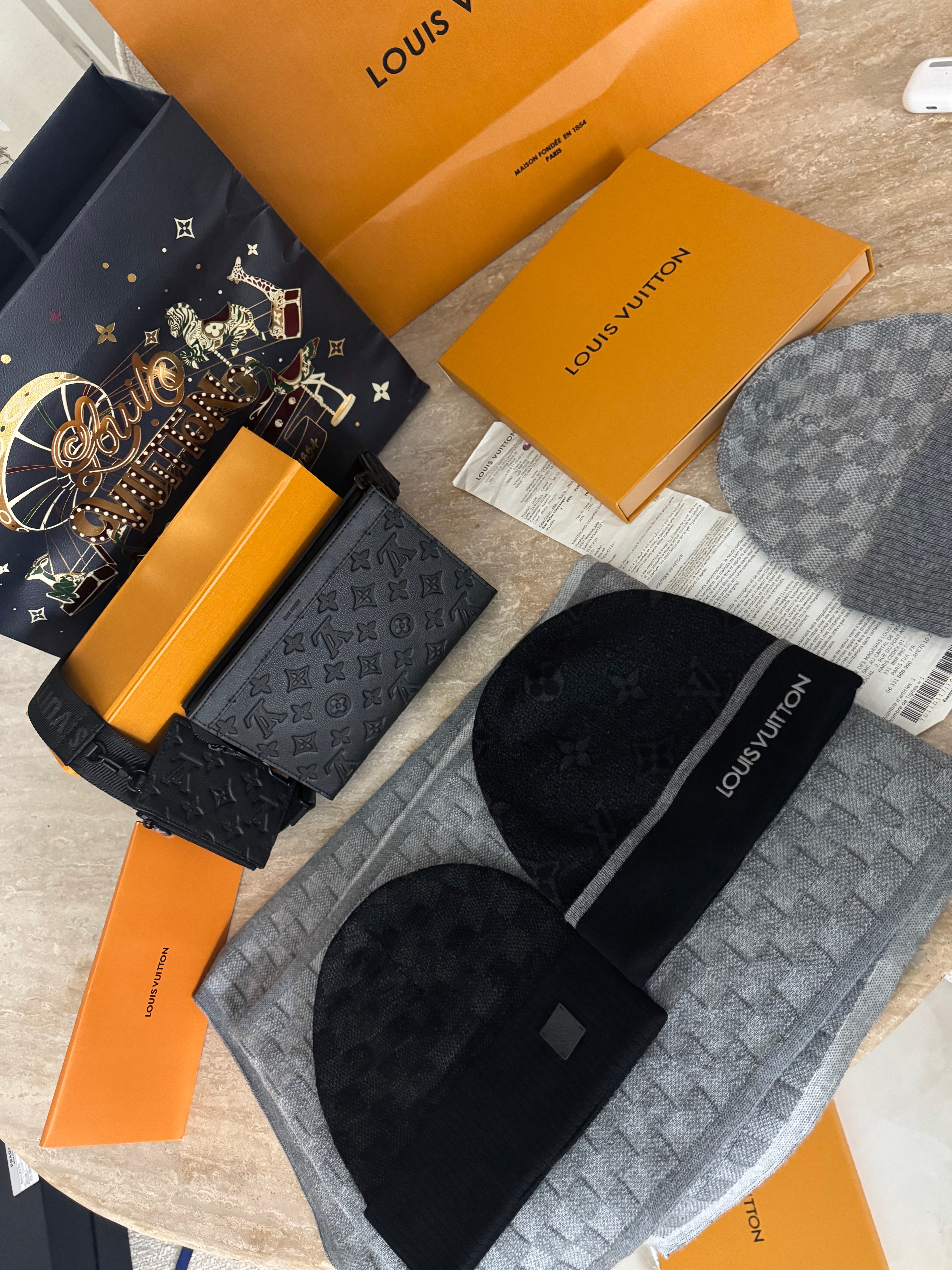 Bonnet Lv Neo Petit Damier avec ticket 📦⚡️🚚