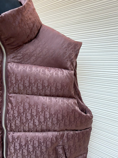 Doudoune sans manche bordeaux CD facture 10/10