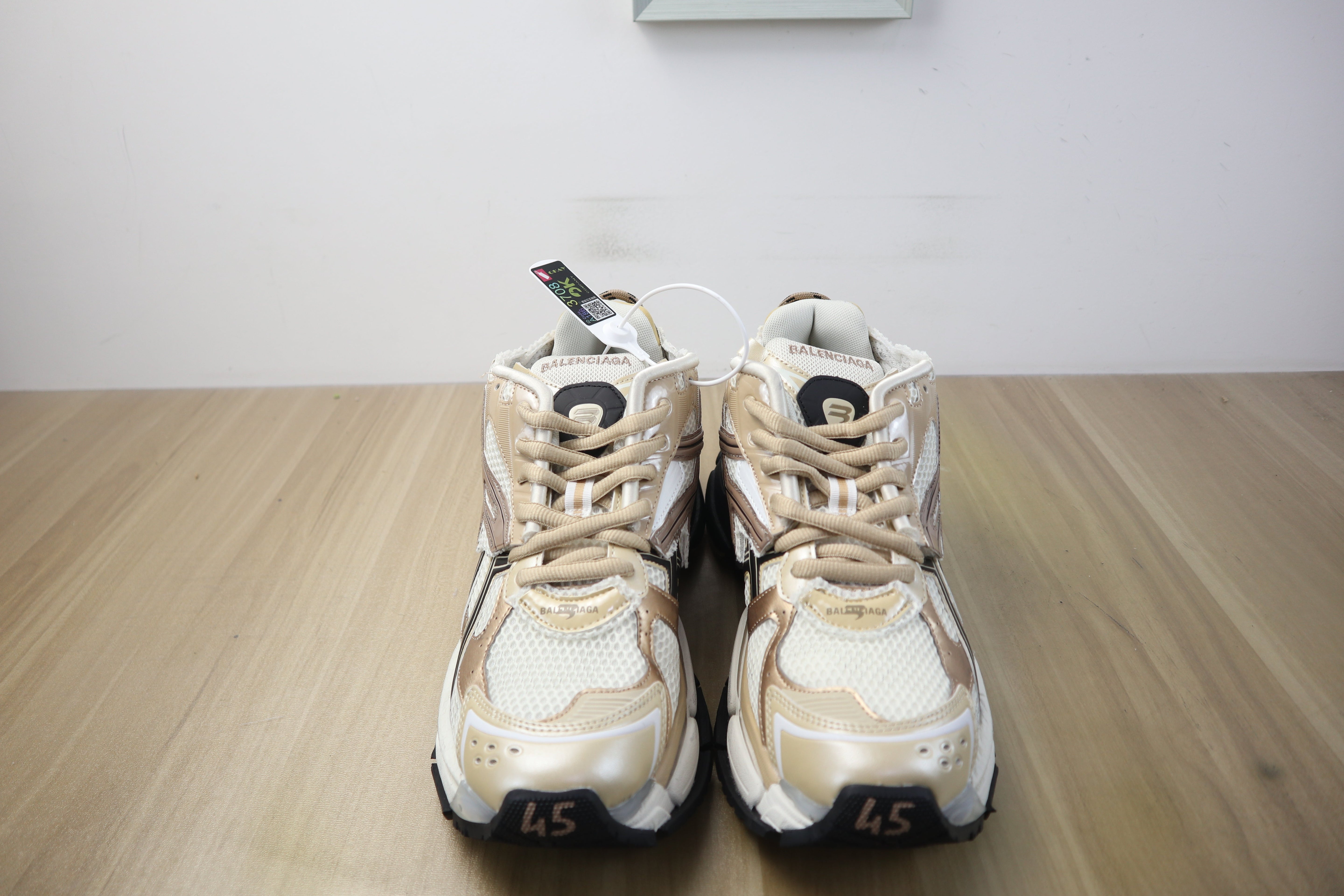 Blcg Runner white bronze invoice