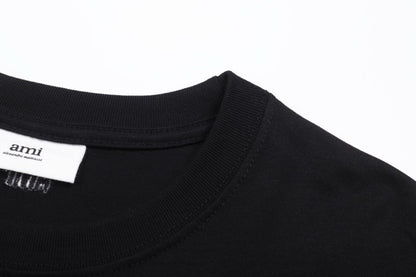 T-shirt noir  à petit logo ami de cœur noir