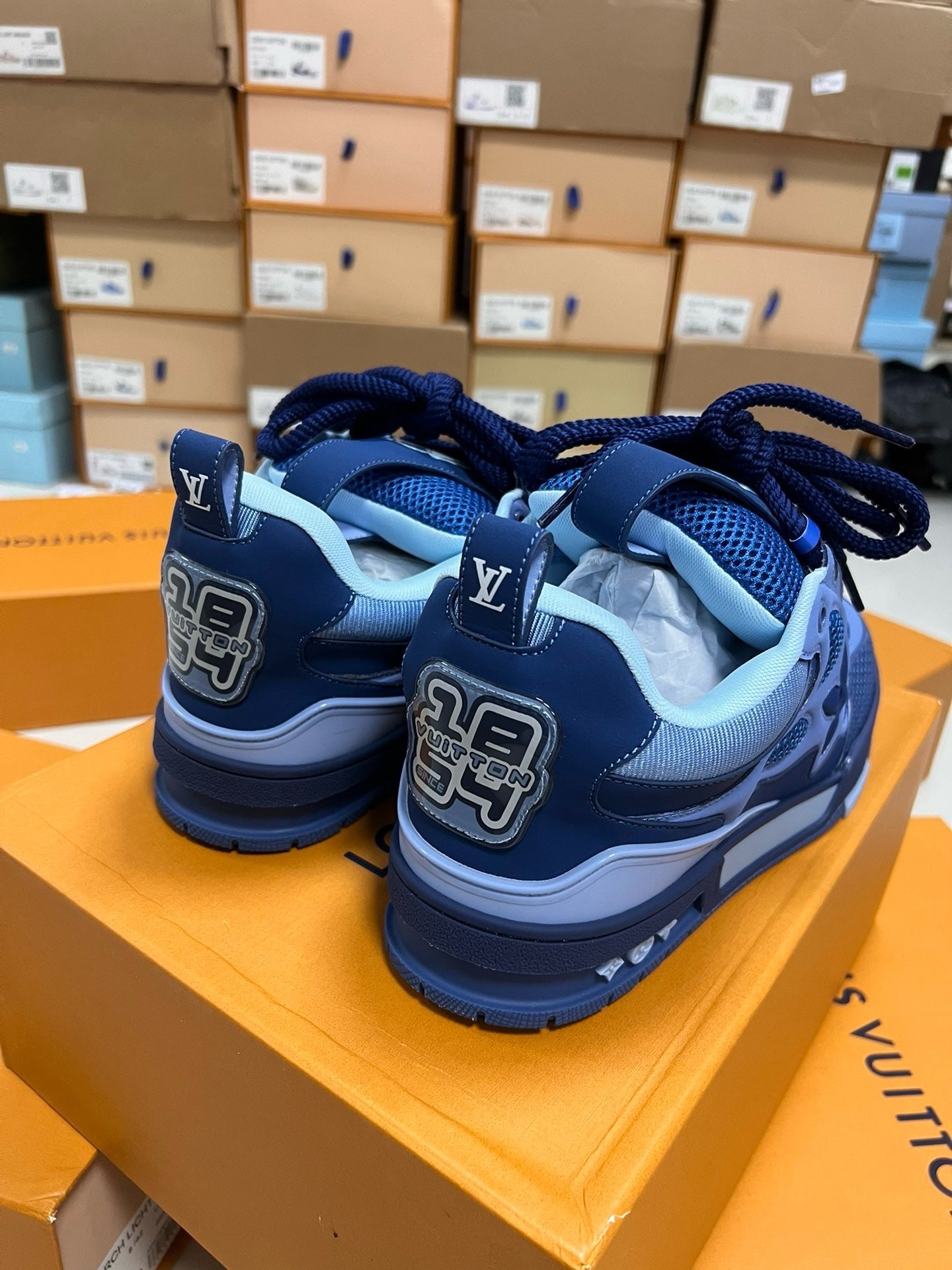 Sneakers Lv Skate bleu  10/10 facture