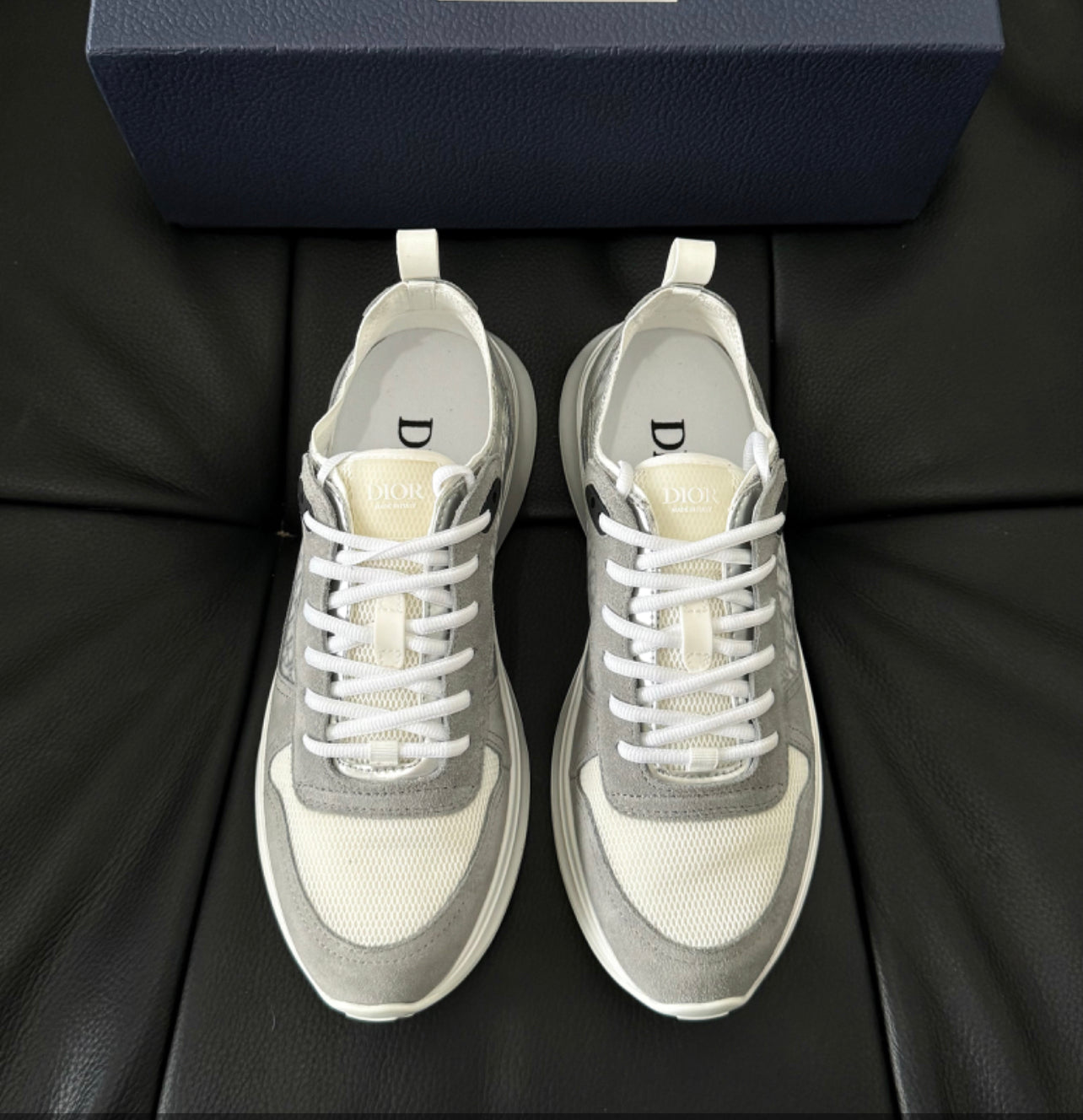 Sneakers B25  grey facture