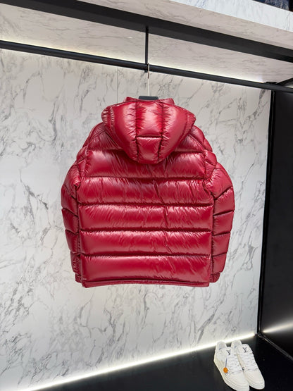 Doudoune Moncl’r Maya rouge  2025 95% 10/10