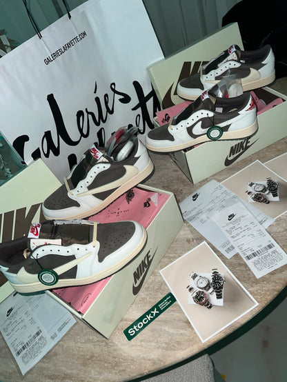 AJ low travis 1:1 Authentification Flight club ✔️ Facture 📦📦⚡️🚚